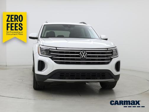 White 2024 Volkswagen Atlas SE w/Tech