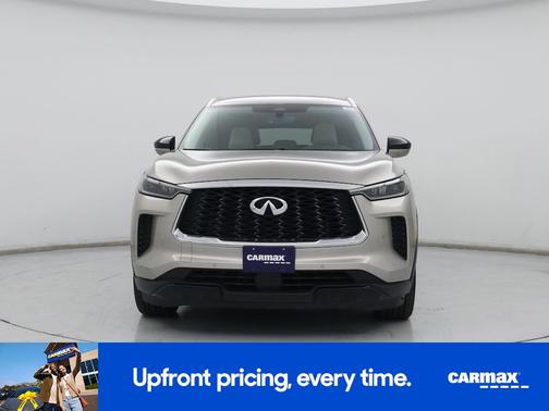 Silver 2023 INFINITI QX60 Luxe