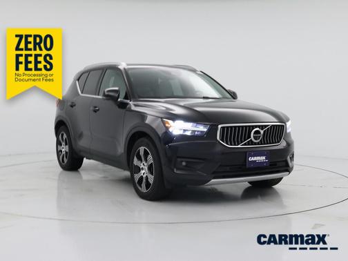 Black 2020 Volvo XC40 T5 Inscription