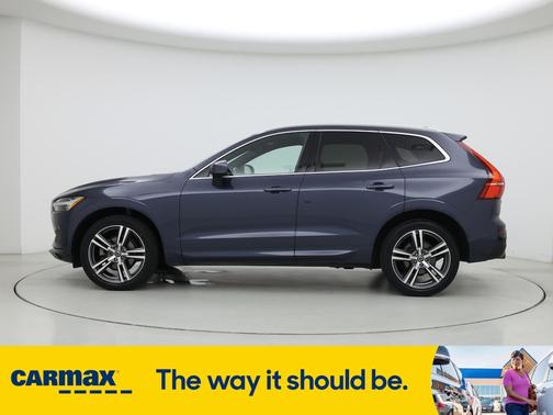 2020 Volvo XC60 T5 Momentum