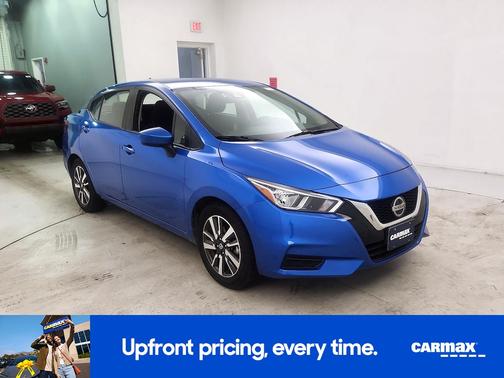 2022 Nissan Versa SV