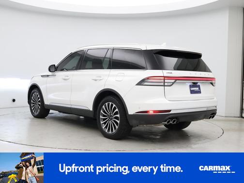 White 2023 Lincoln Aviator Reserve