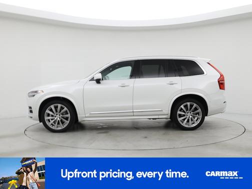 2023 Volvo XC90 B6 Plus