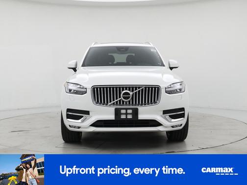 2023 Volvo XC90 B6 Plus