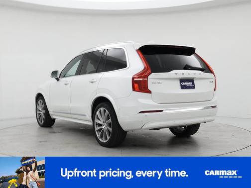 2023 Volvo XC90 B6 Plus