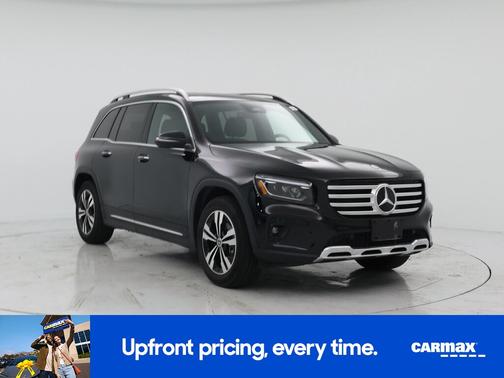 Black 2025 Mercedes-Benz GLB 250
