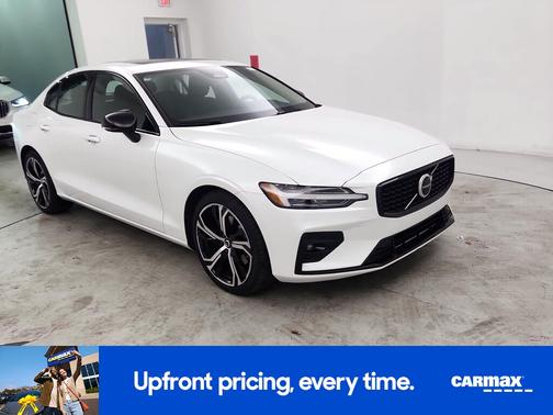 White 2023 Volvo S60 B5 Core Dark Theme