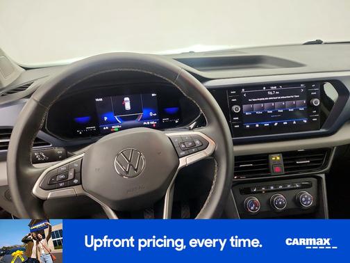 2022 Volkswagen Taos SE