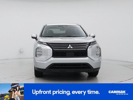 2023 Mitsubishi Outlander ES