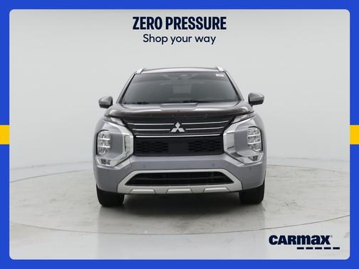 Gray 2023 Mitsubishi Outlander SEL