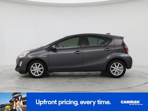 2016 Toyota Prius c Three