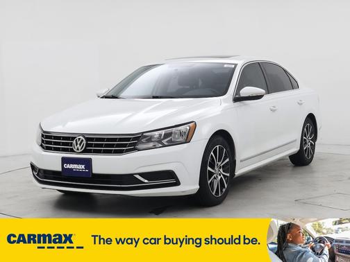 2017 Volkswagen Passat SE