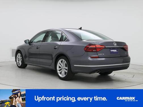 2018 Volkswagen Passat SE