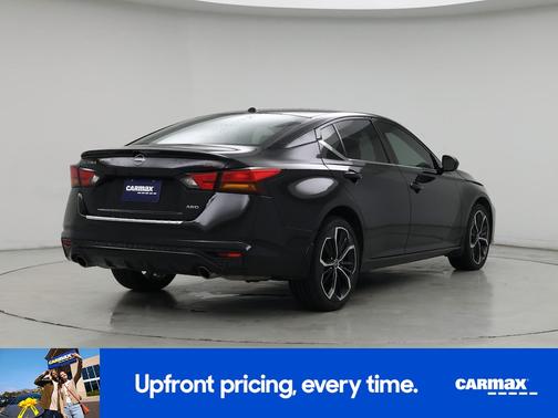2023 Nissan Altima SR
