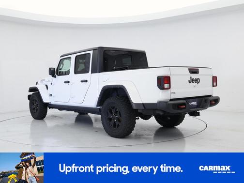 White 2021 Jeep Gladiator Willy's
