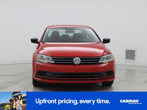 Red 2015 Volkswagen Jetta SE