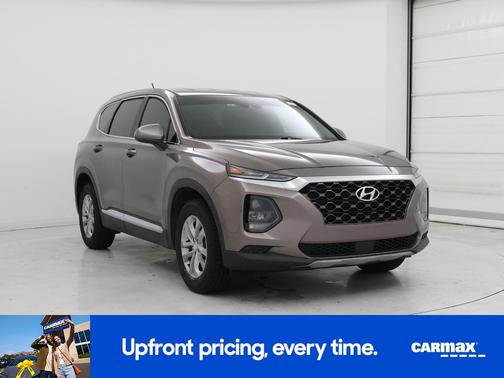 2019 Hyundai SANTA FE SE