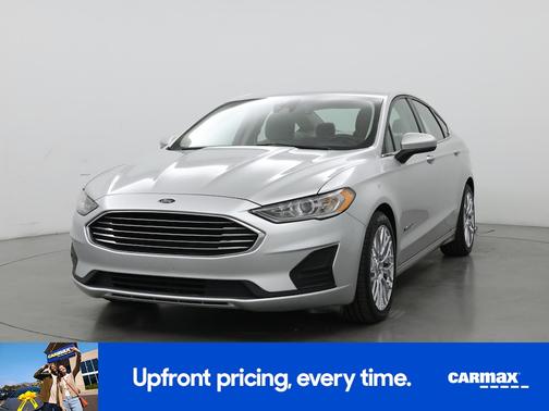 Silver 2019 Ford Fusion Hybrid SE