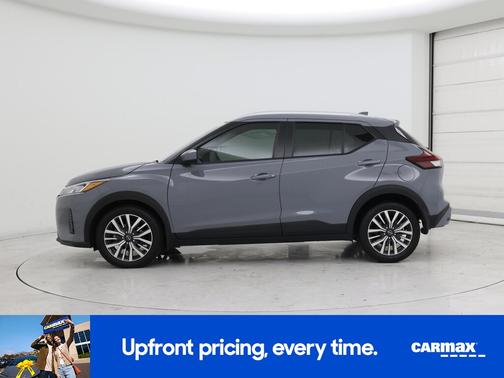 2022 Nissan Kicks SV