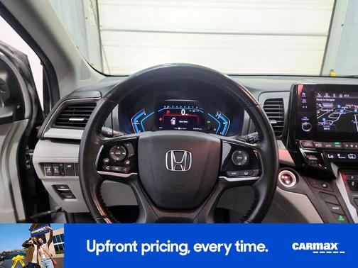 Gray 2018 Honda Odyssey EX-L