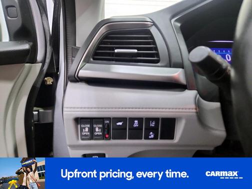 Gray 2018 Honda Odyssey EX-L