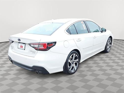 2022 Subaru Legacy Limited XT