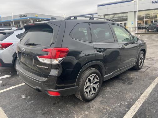 2023 Subaru Forester 2.5i Premium