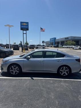 2022 Subaru Legacy Limited XT