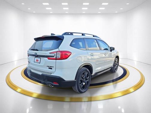 Crystal White Pearl 2026 Subaru Ascent Onyx Edition Touring