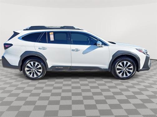 2023 Subaru Outback Touring XT