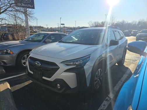 2023 Subaru Outback Premium