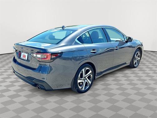 2022 Subaru Legacy Touring XT