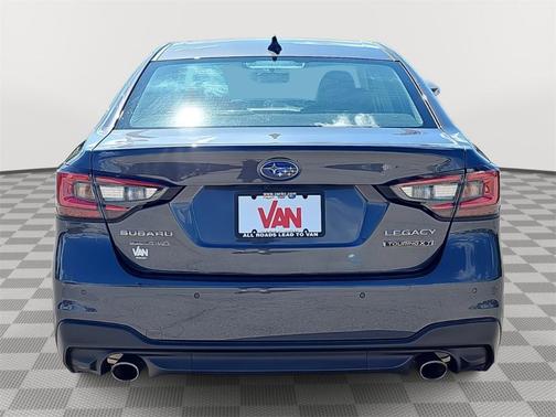 2022 Subaru Legacy Touring XT