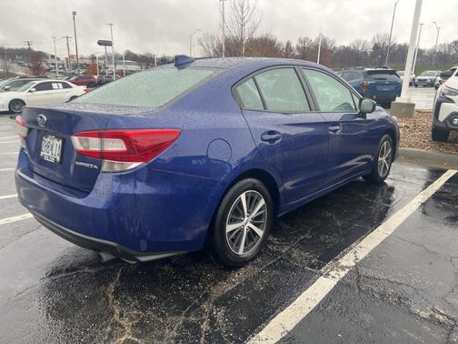 2023 Subaru Impreza Premium