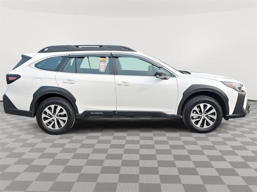 2025 Subaru Outback Base