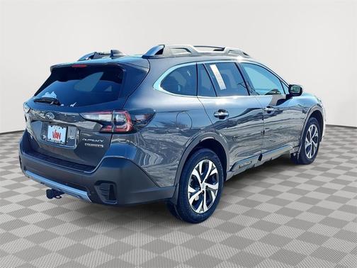 2022 Subaru Outback Touring XT