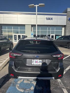 2023 Subaru Outback Touring