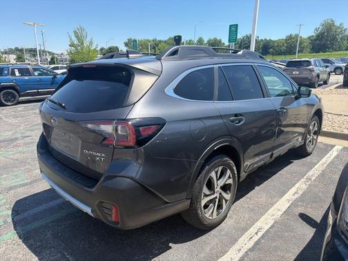 Magnetite Gray Metallic 2021 Subaru Outback Limited XT
