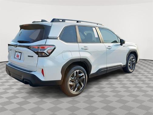 2025 Subaru Forester Hybrid Premium