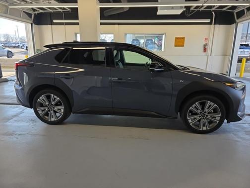 2023 Subaru Solterra Touring