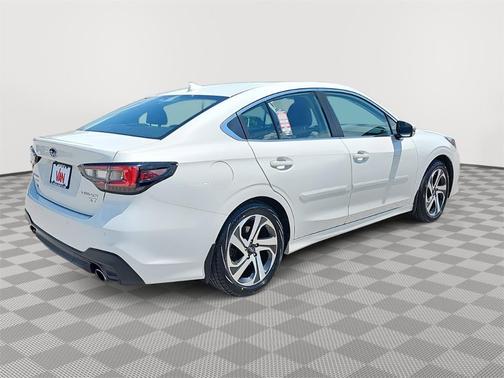 2022 Subaru Legacy Limited XT