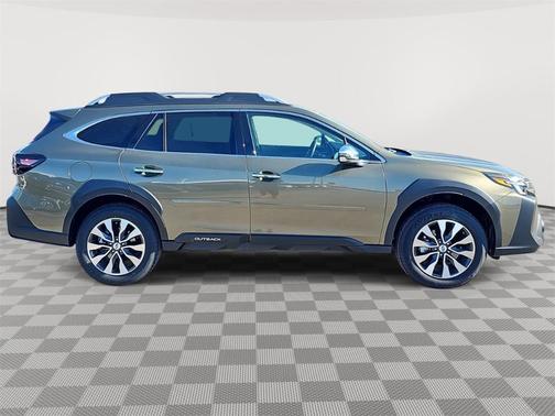 2025 Subaru Outback Touring