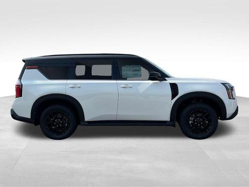 2025 Nissan Armada PRO-4X 4WD