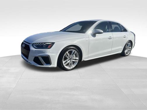 2024 Audi A4 45 S line Premium Plus