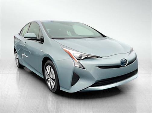 2016 Toyota Prius Three