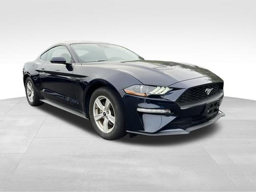 2021 Ford Mustang EcoBoost