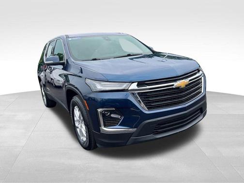 2022 Chevrolet Traverse LS