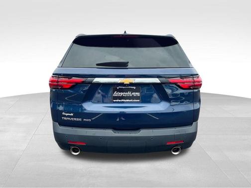 2022 Chevrolet Traverse LS