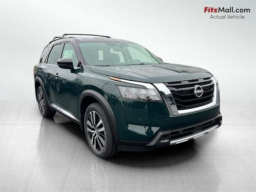 2025 Nissan Pathfinder Platinum 4WD