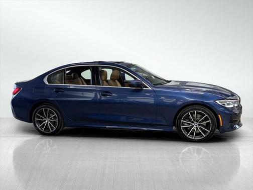 2022 BMW 330 xDrive